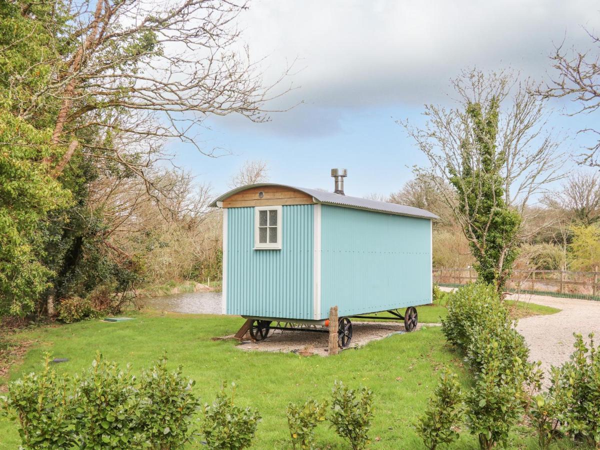 Gwithian Shepherds Hut * Hayle